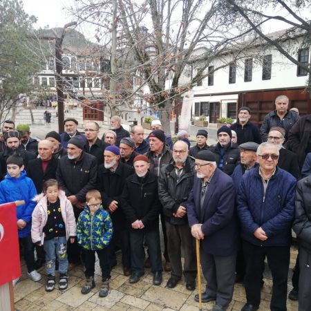 Sakarya'da, İsveç'te Kur'an-ı Kerim'in yakılması protesto edildi