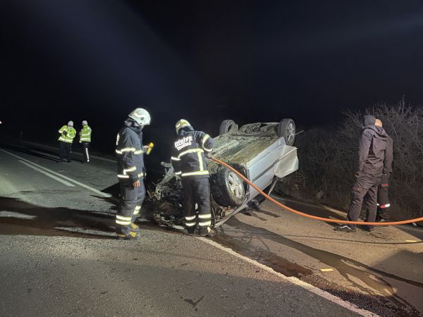 Tekirdağ'da otomobil devrildi, 1 kişi öldü, 1 kişi yaralandı