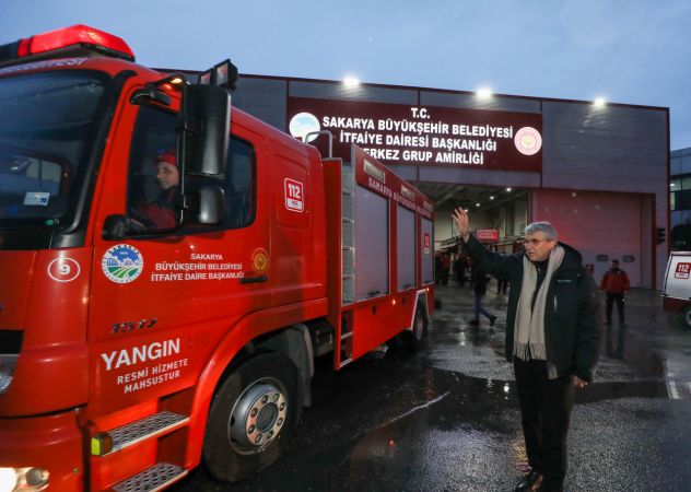 Doğu Marmara ve Batı Karadeniz illerinden deprem bölgesindeki kurtarma çalışmalarına destek
