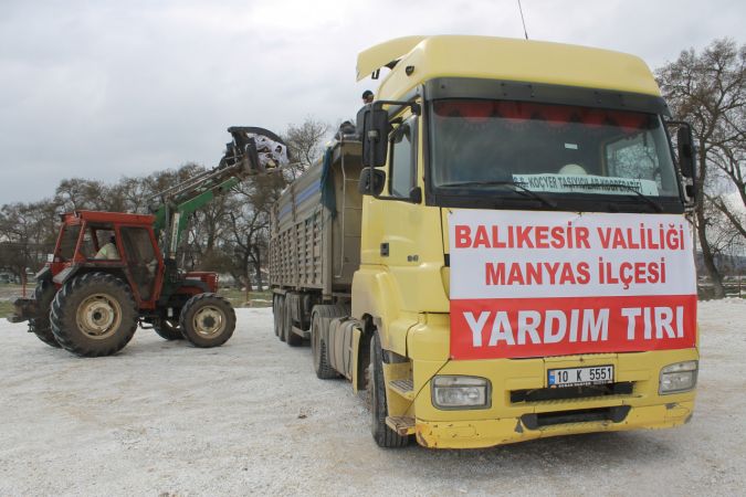 Bursa ve çevre illerden depremzedelere destekler sürüyor