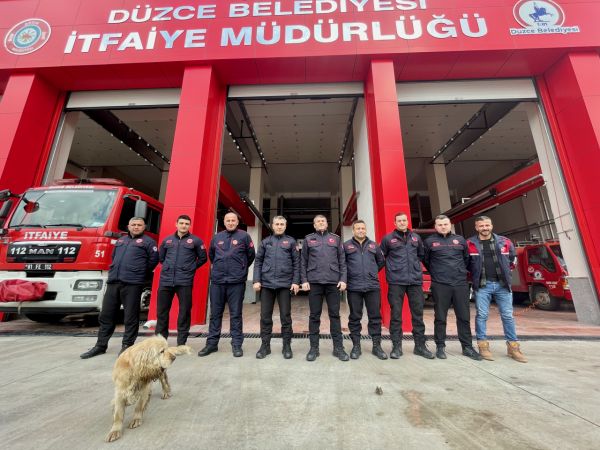 Düzce'den deprem bölgesinde giden itfaiyeciler, kente döndü   
