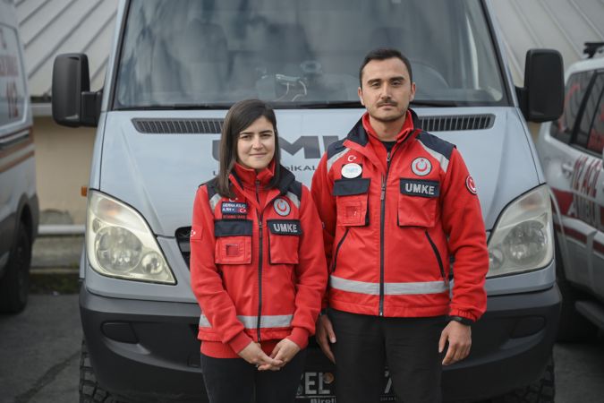 112 ve UMKE gönüllüleri deprem bölgesinde hafızalarına kazınan anları anlattı