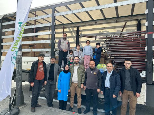 Safa Vakfı ve Verenel Derneği, depremzede çocuklara oyuncak gönderdi 
