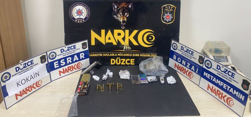 Düzce'de uyuşturucu operasyonunda 3 zanlı yakalandı
