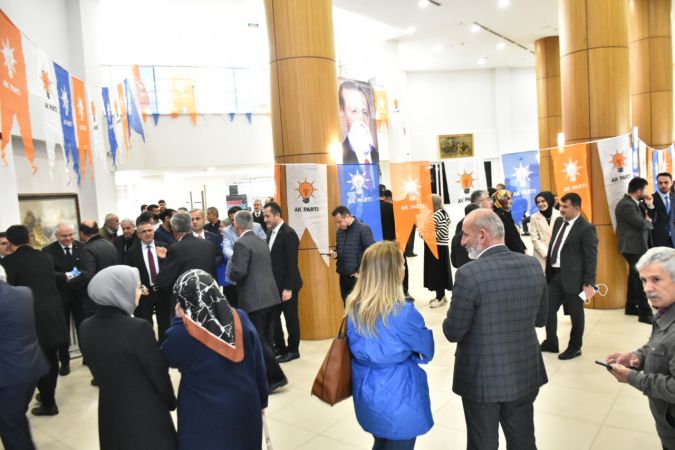 Düzce'de AK Parti'nin temayül yoklaması yapıldı