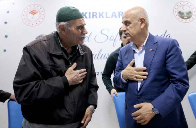 Bakan Kirişci, Kırklareli'nde misafir edilen depremzedelerle iftar yaptı