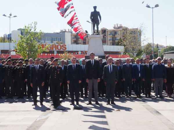 Atatürk'ün Edremit'e gelişinin 89. yılı kutlandı