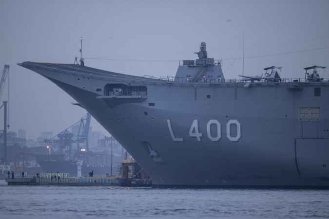 İSTANBUL - TCG Anadolu gemisi Sarayburnu Limanı'na demirledi