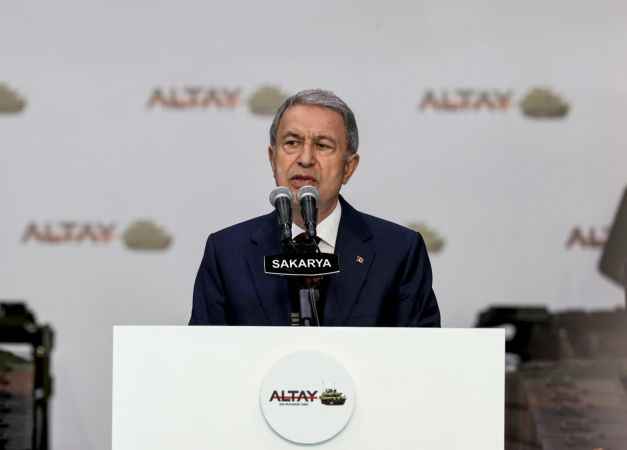 Bakan Akar, 