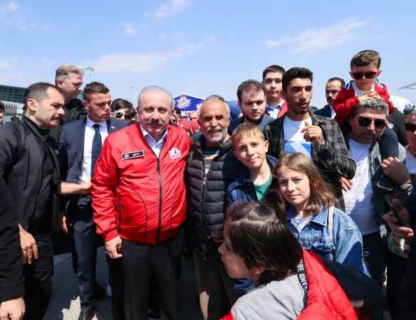 TBMM Başkanı Şentop, TEKNOFEST'i ziyaret etti