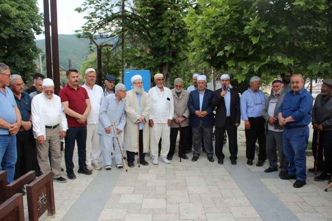 Taraklı'da hacı adayları kutsal topraklara uğurlandı