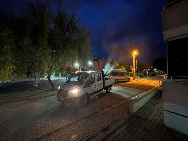 Balıkesir’de haşere ile mücadele hem karadan hem havadan sürüyor