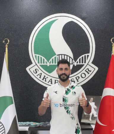 Sakaryaspor, kaleci İbrahim Demir'i renklerine bağladı