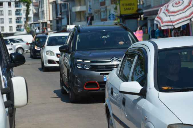 Akçakoca'da bayram tatili yoğunluğu 