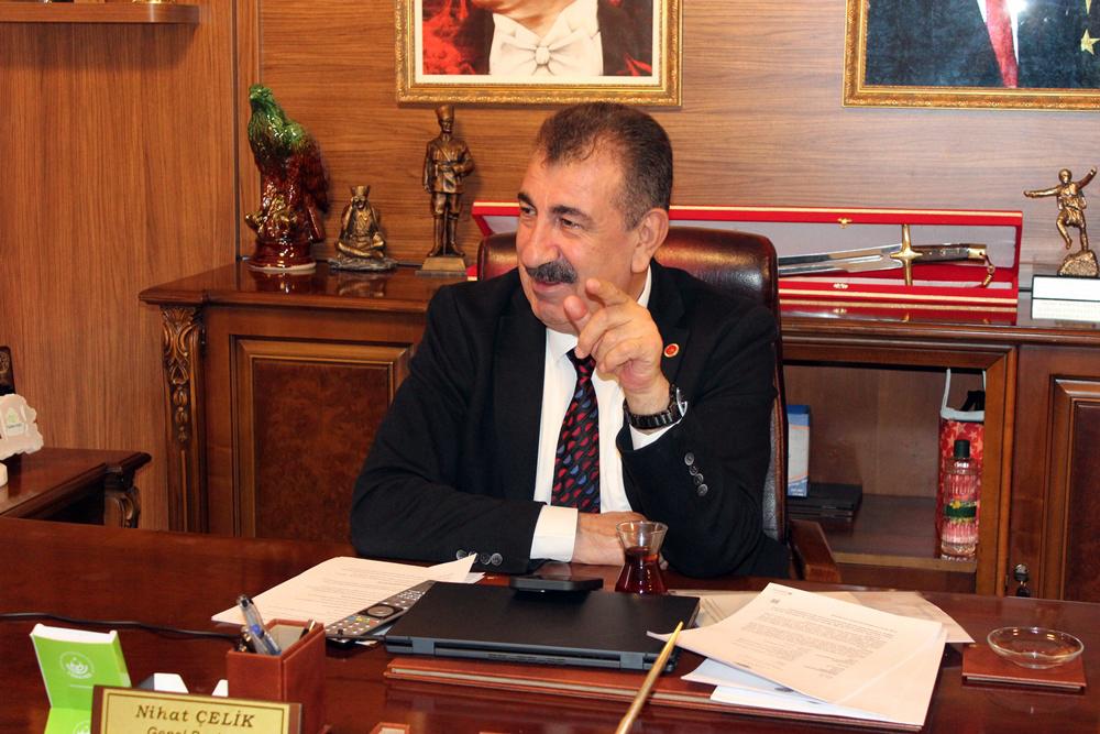 Çelik “40 bin gence 40 bin çiftlik projesi doğru uygulanırsa tarımda yeni bir dönemin kapısı aralanır.”