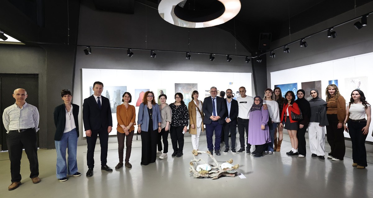 Genç sanatçıların “Ortak Zemin” sergisi OSM’de açıldı