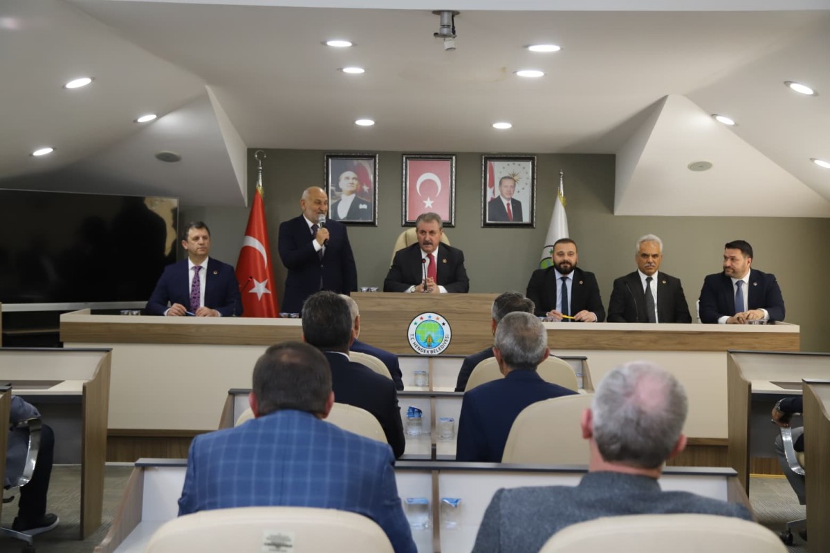 BBP Genel Başkanı Destici'den Hendek Ziyaretleri
