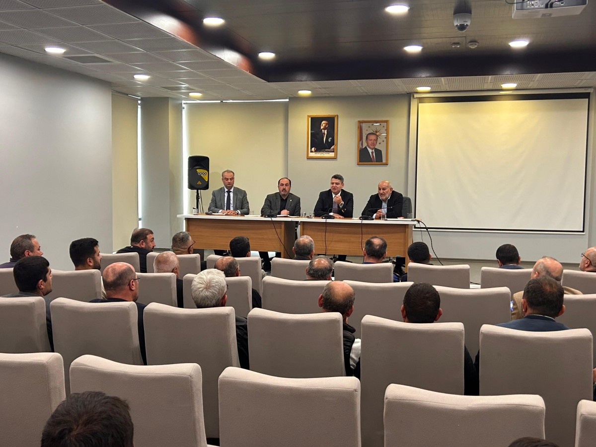 Hendek'te Kurban Bayramı öncesi değerlendirme toplantısı gerçekleştirildi.