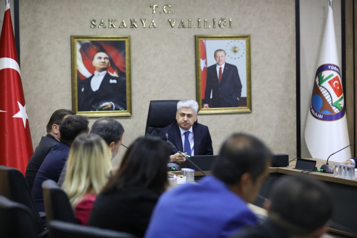 GELECEĞİN ARAÇ TEKNOLOJİLERİ İÇİN EĞİTİM ALAN ÖĞRETMENLERE SERTİFİKALARI TAKDİM EDİLDİ