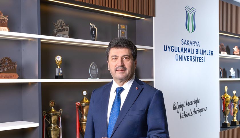 Rektör Sarıbıyık’tan Kurban Bayramı mesajı
