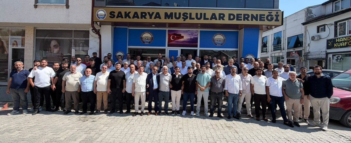 Sakarya Muşlular Derneği’nde güven tazeleyen genel kurul