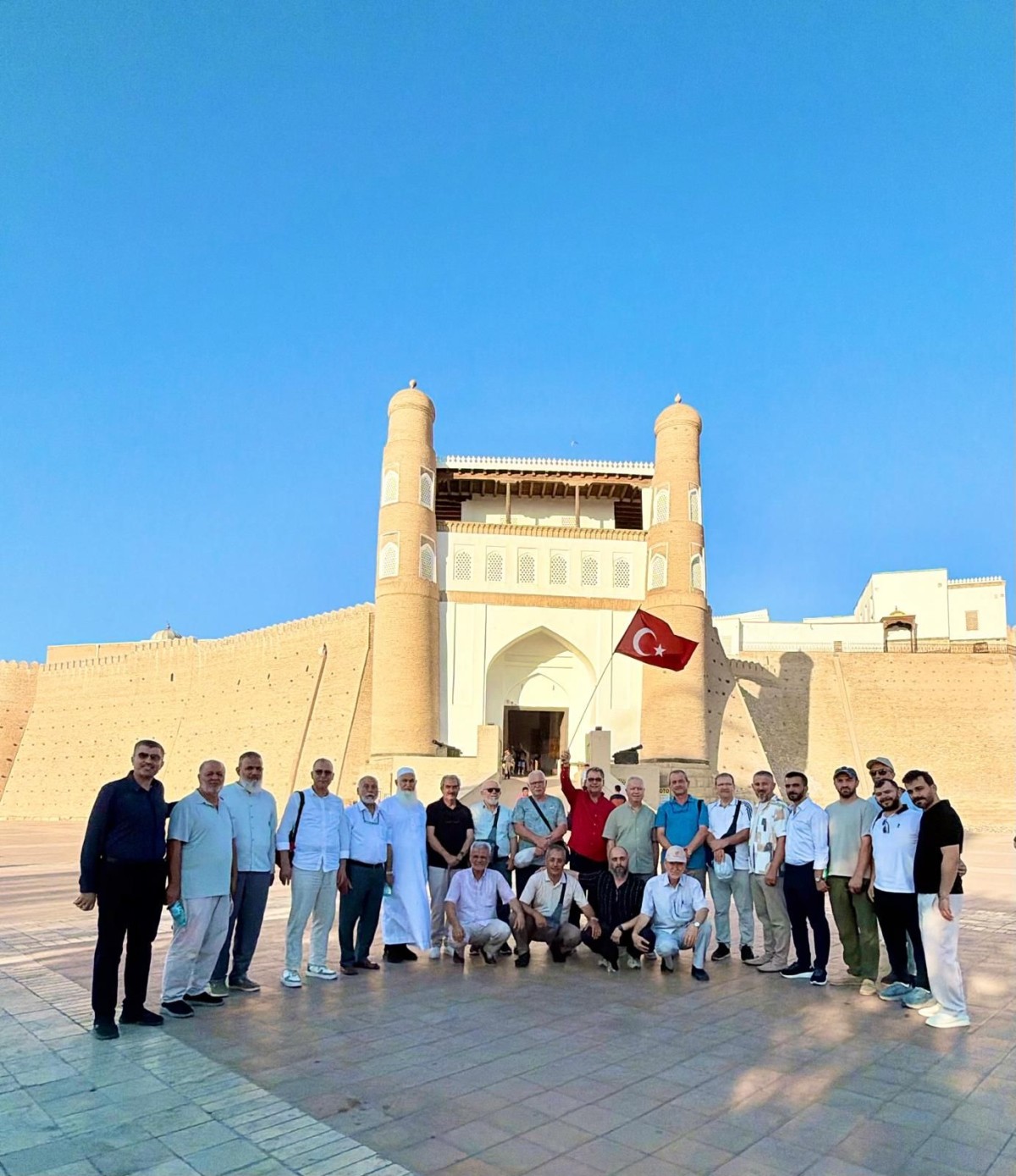 Hilal Turizm'den Özbekistan'da değerlendirme ve hizmet toplantısı