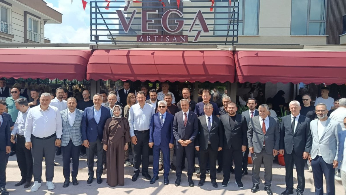 Vega Artisan görkemli törenle kapılarını açtı
