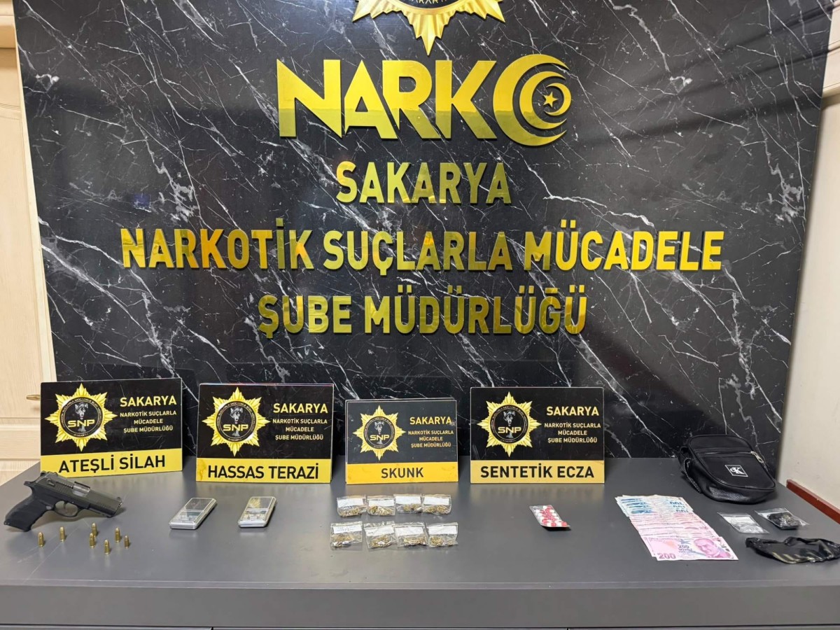 Erenler ve Serdivan'da  NARKO operasyonlar 5 Gözaltı