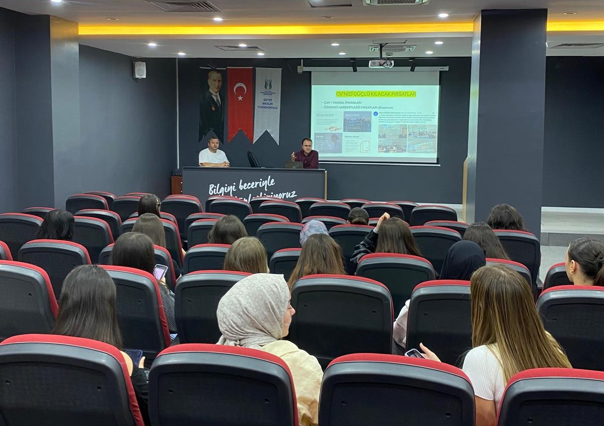 Yeni akademik yıl ilk ders etkinlikleriyle başladı