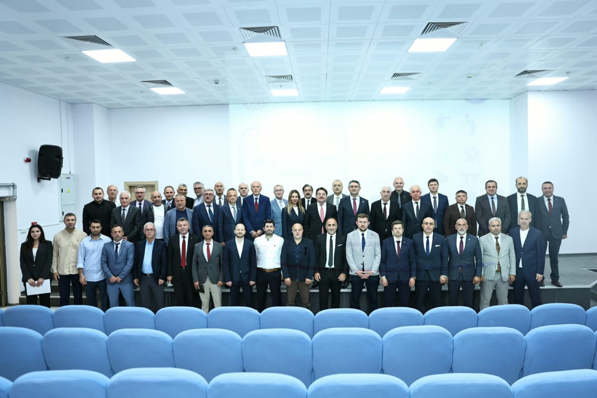OKUL SPORLARINDA HEDEFLER VE YENİ DÖNEM PLANLAMASI ELE ALINDI