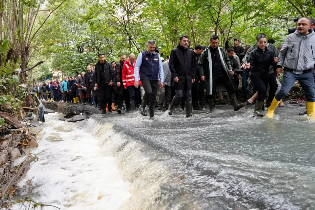 Bakan Kurum’dan Ayazağa’da sel açıklaması...