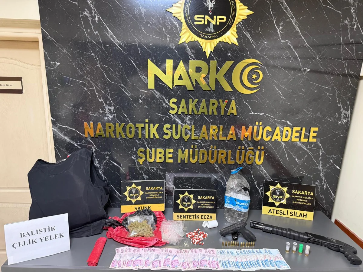 Sakarya'da sokaklar güvende operasyonlarında 3 Gözaltı