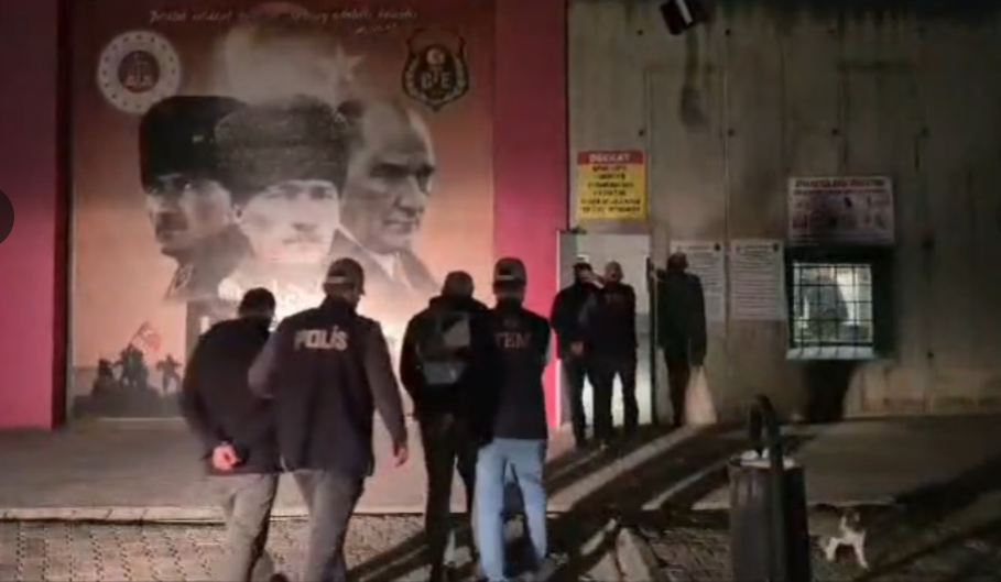 Erenler'de  DEAŞ süphelisi 6 şahıs yakalandı