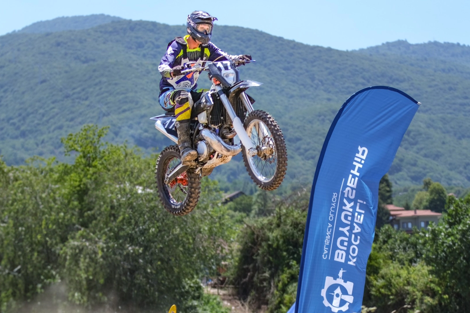 Kocaeli 8. Kez Enduro Tutkunlarını Ağırlıyor