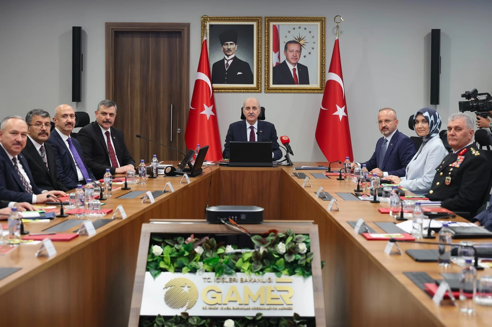 Terörsüz Türkiye için yürütülecek çalışmalar ele alındı... 