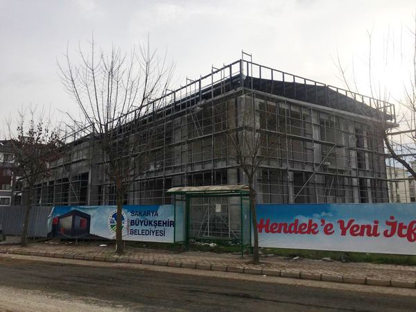 2021 nice hizmetlerin Sakarya’yla buluştuğu bir yıl olacak