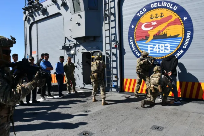 Türk Deniz Görev Grubu’ndan Libya personeline eğitim