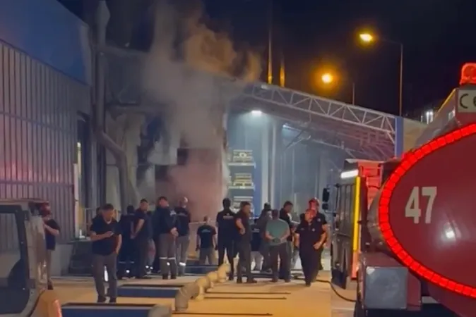 Düzce'de bir fabrikada yangın çıktı! Can kaybı yok!