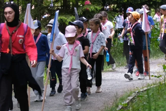 Kocaeli'de gençlere doğada eğitim