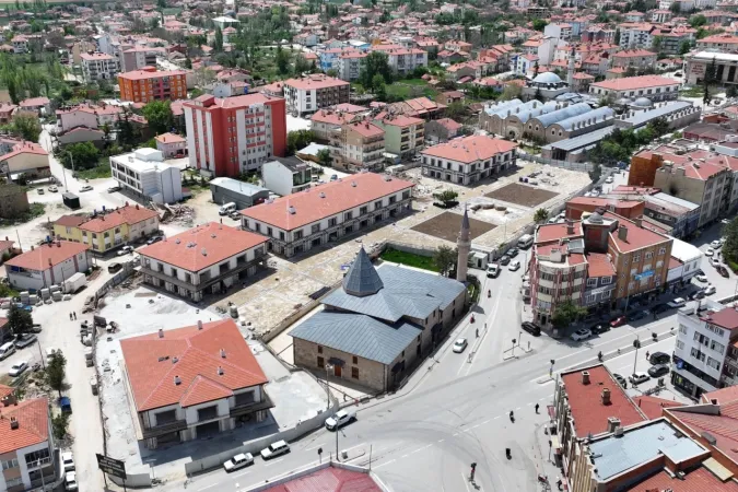 Konya Osmanlı Kent Meydanı’nda sona doğru
