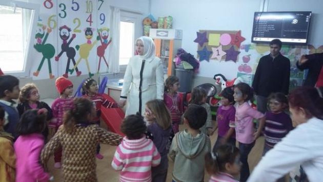 Atabek “Çadır Kent”de inceleme yaptı