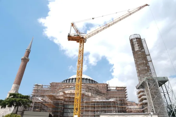 Ayasofya'da güvenlik yapay zekâ ile güçlendi