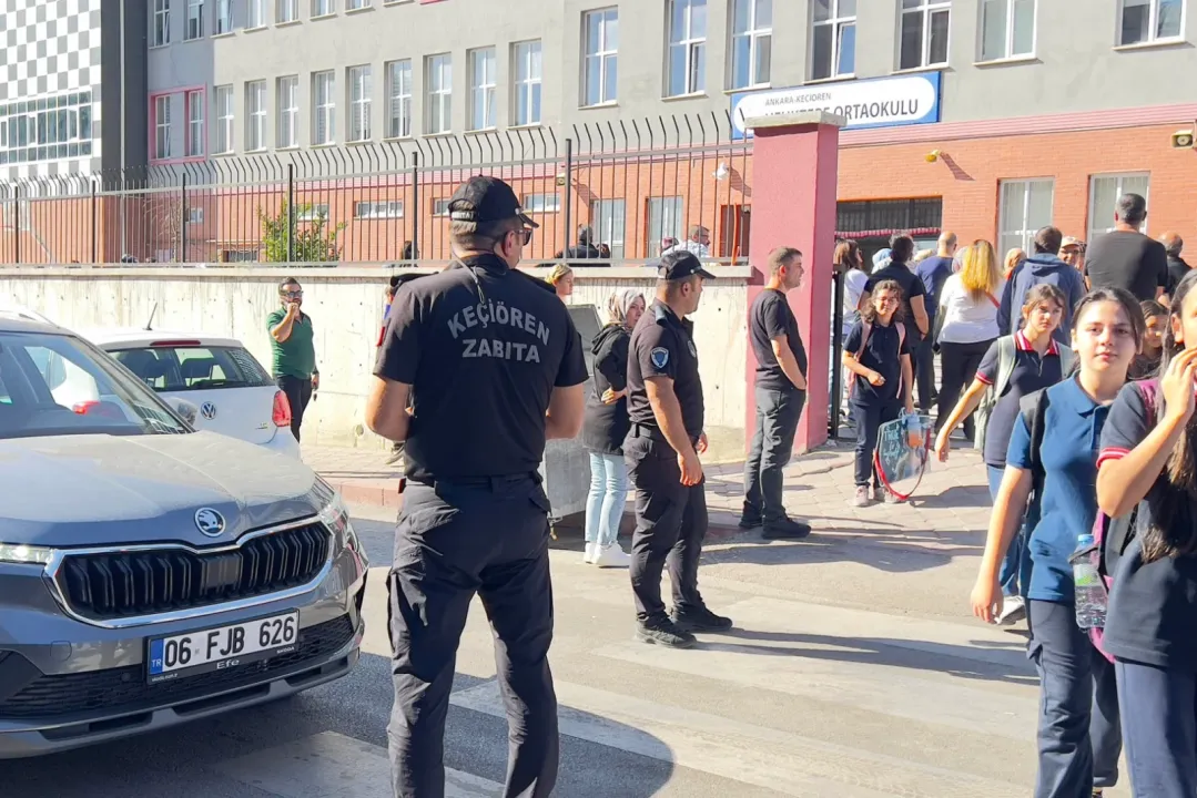 Ankara Keçiören Zabıtası'ndan trafiği rahatlatan mesai