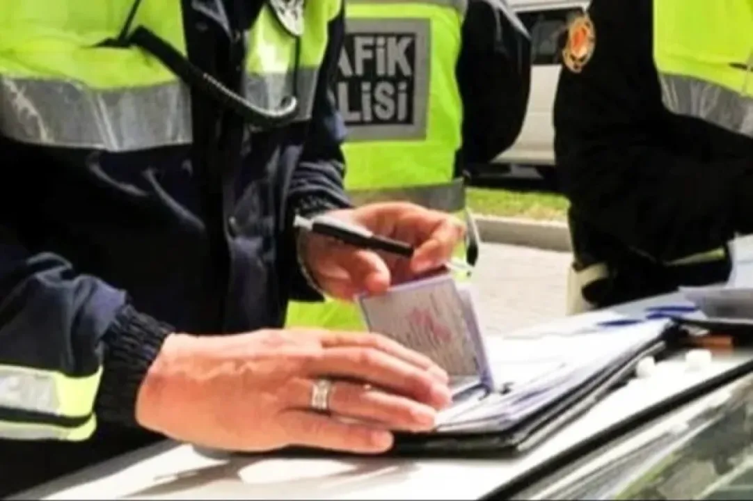 TBMM'de bu hafta... Trafik cezalarını artıracak düzenleme görüşmelerine devam