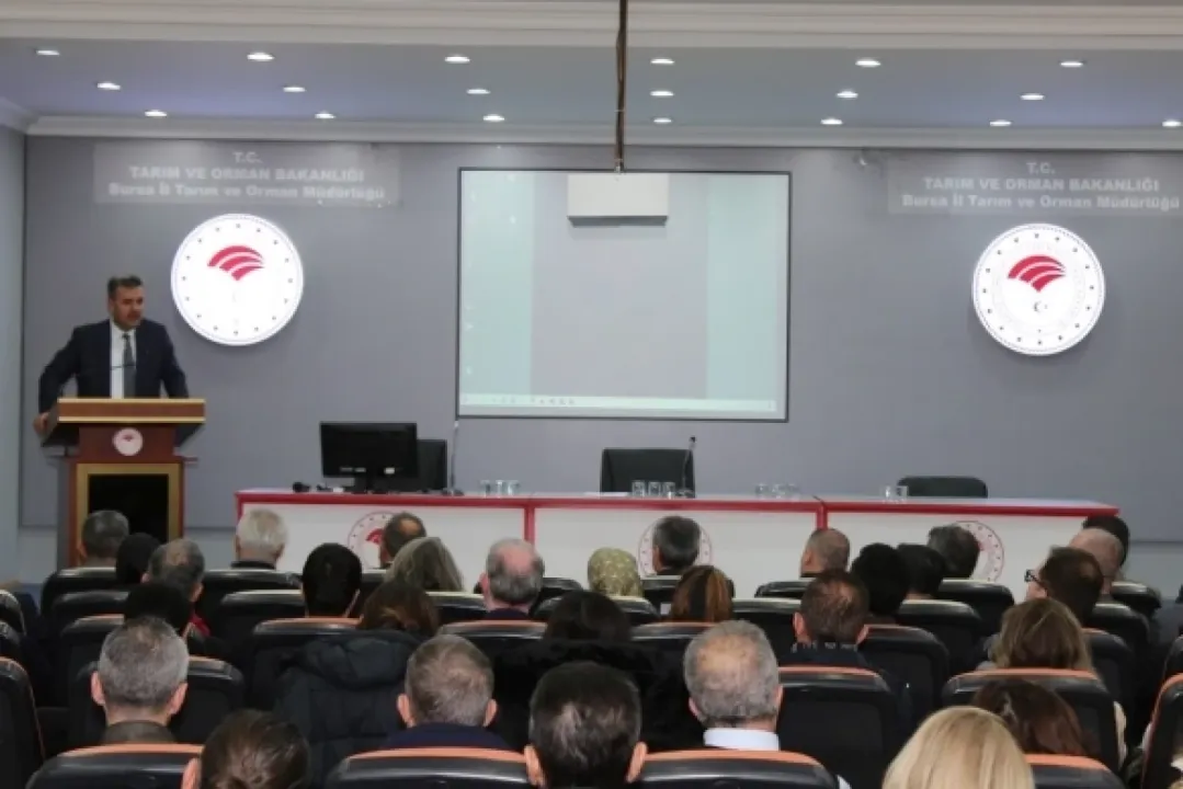Bursa’da zirai ilaç kullanımını azaltacak B-Reçete tanıtıldı