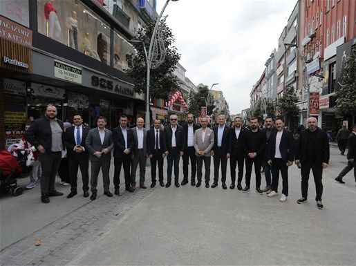  SATSO Heyeti Depremzede Çocuklar İçin Bayram Alışverişi Yaptı