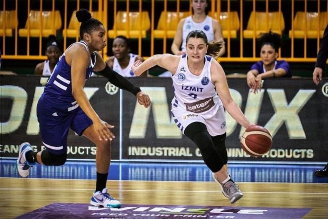 İzmit Belediyespor, Ankara dönüşü Moskova’ya uçacak