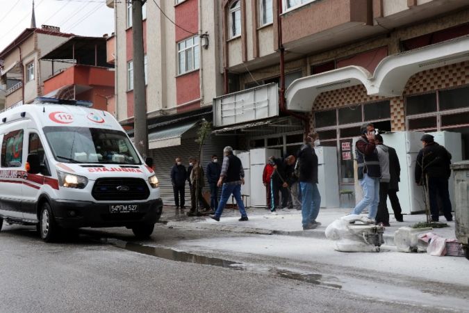 İkinci el dükkanında korkutan yangın: 1 yaralı