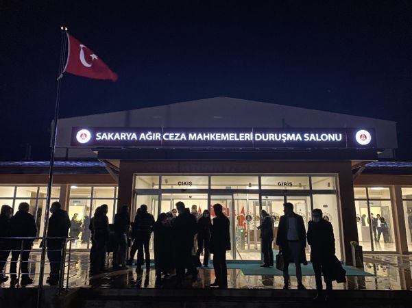 Müşteki avukatlarının beyanları sonrasında söz hakkı alan sanık Y.C.: “Bu insanlar yönlendirilerek yalan beyan vermişlerdir”