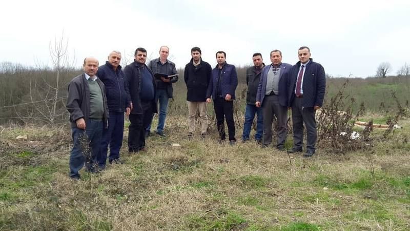 Akpınar mahallesi muhtarı Becit mezarlık sorununu çözdü